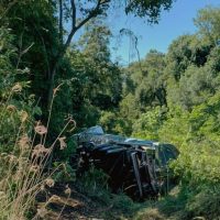 Camión con combustible de Petrovalle volcó y falleció su conductor